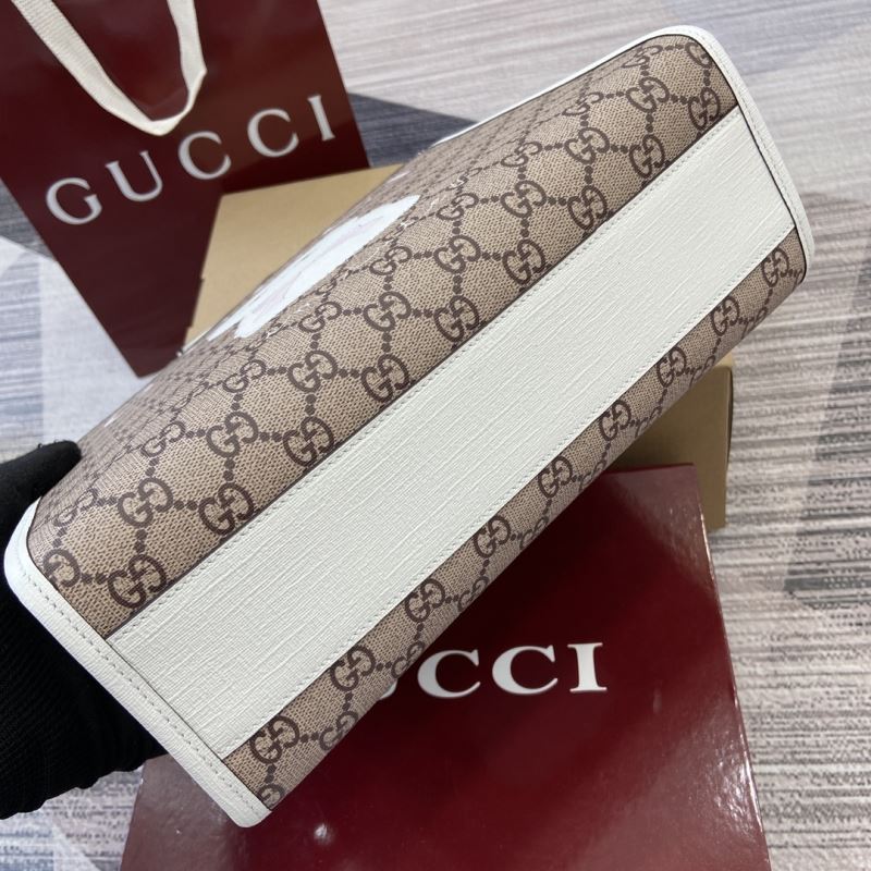 Gvc*1 tote bags